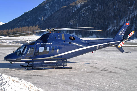 HB-ZIU A119 by swissheli.com
